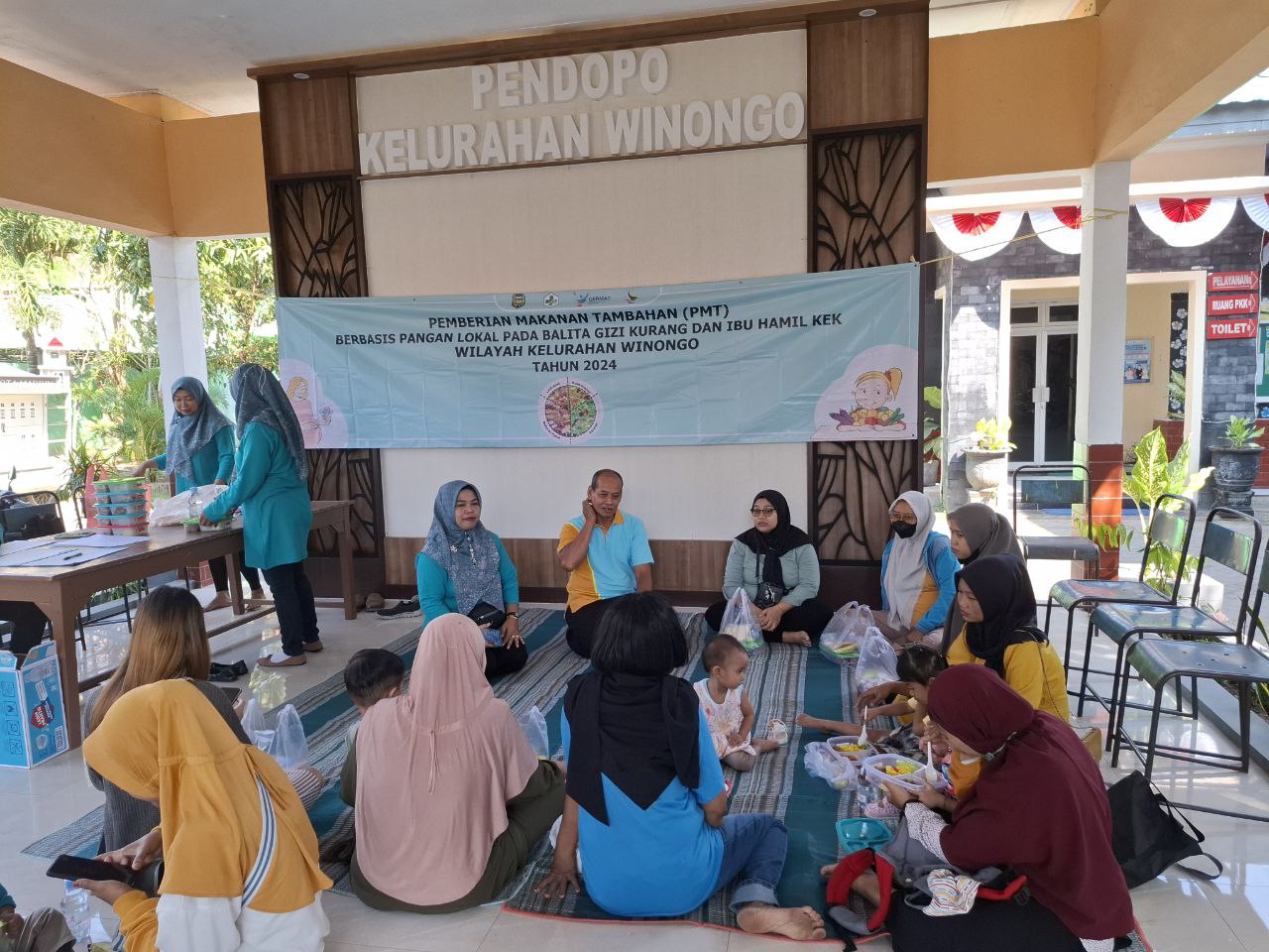 Makan Bersama PMT Lokal Kelurahan Winongo